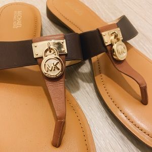 Michael Kors - Hamilton Flat Sandal